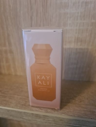 KAYALI Freedom Musk Santal 34 Eau de Parfum 10ml. Plastic wrapped
