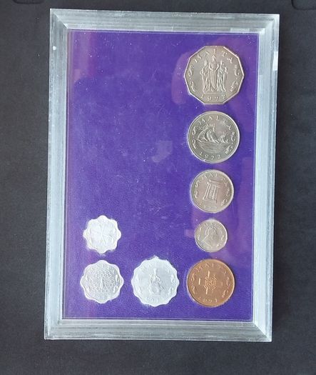 1972 Malta Uncirculated Decimal Coin Set