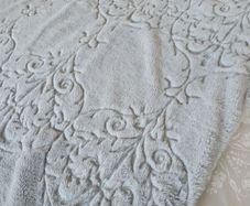 laura ashley  bed or throw