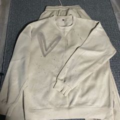 spray paint tracksuit
