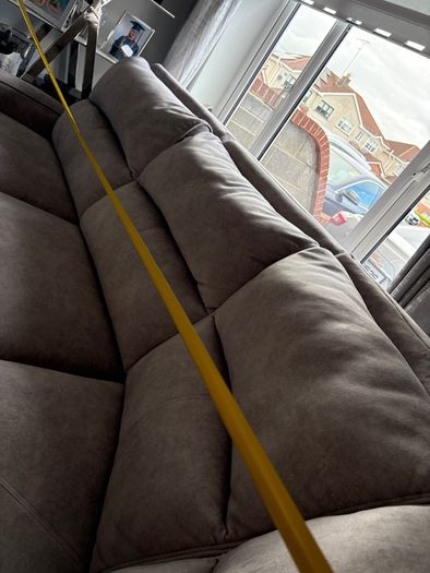 L shape 5 seater couch with single recliner