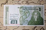 1 Pound Queen Medb 09/09/82