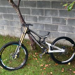 2012 Santa Cruz V10 Carbon