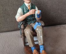 Royal Doulton The Bachelor Hn2319