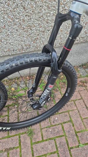 Commencal Meta AM/TR 29 Full Shimano XT, RockShox Lyrik, DT Swiss, Frame Wrapped