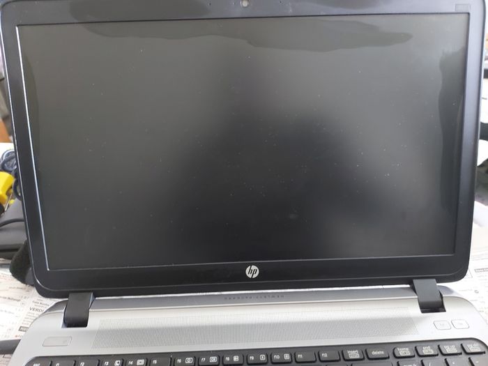 HP ProBook 455 G2, AMD A6 PRO-7050B R4, 5 Compute Cores 2C + 3G, 2.2GHz, 4 GB Ram, 1 Terrabyte HDD, windows 10, Microsoft Edge, Chrome and VLC