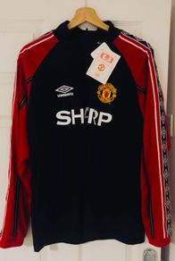 Manchester United 98/99 training top