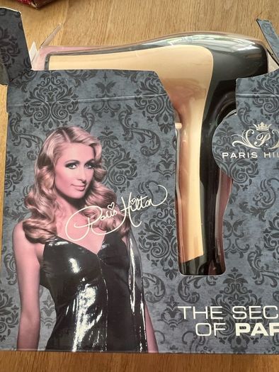 Paris Hilton hairdryer