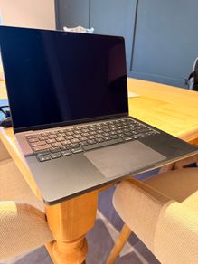 MacBook Pro M5
