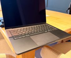 MacBook Pro M5