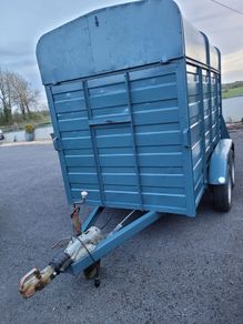 8ft by 4ft cattle trailer