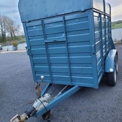 8ft by 4ft cattle trailer
