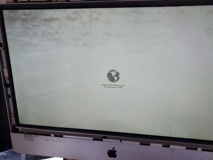 iMac mid 2010 for parts or repair EMC: 2389