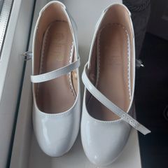 Communion wear