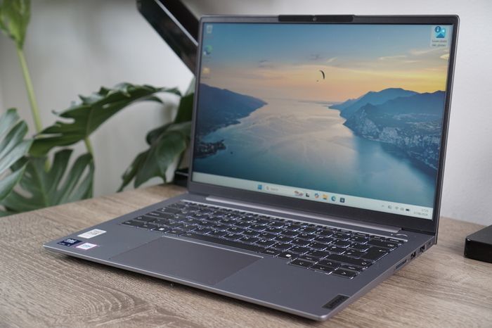 Lenovo ThinkBook 14 G7 | Core Ultra 5 | 16GB | 256GB