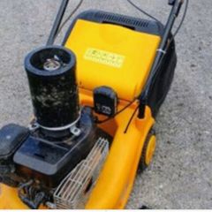 lawnmower Self drive Push botton start.