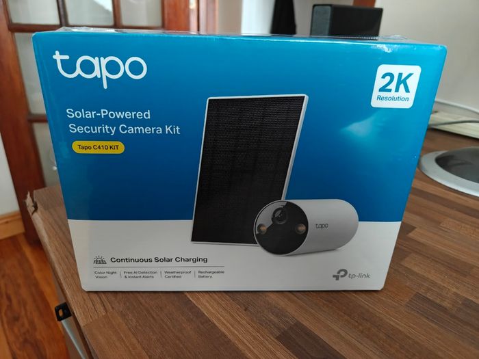 TAPO Wireless Security Cam Kit (Solar + Battery)