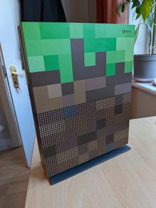 Microsoft Xbox One S (1TB) Minecraft Edition