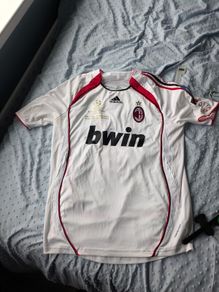 Retro AC Milan 2007 Away Kit - Champions League Final - Kaka 22