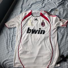 Retro AC Milan 2007 Away Kit - Champions League Final - Kaka 22
