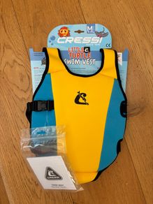 Swim vest