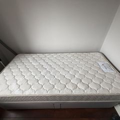 single bed and matress