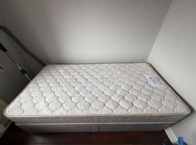 single bed and matress