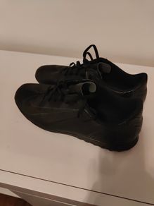 football shoes Nike mercurial
