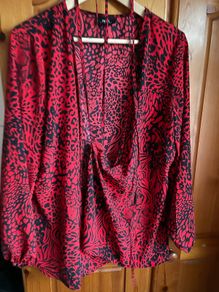 Wallis Blouse Size 16