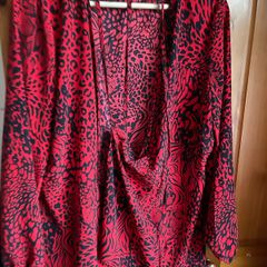 Wallis Blouse Size 16