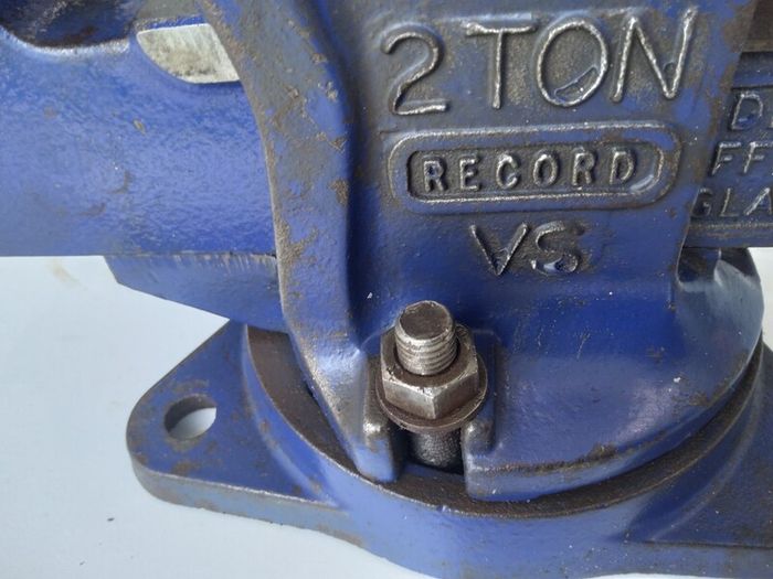 record 2 ton swivel vice