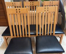 5 x Gorgeous Leather Padded Kitchen Dining Chairs - Can Deliver