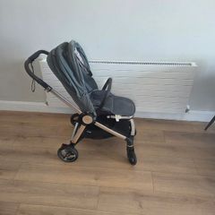 Strada pushchair and basinet