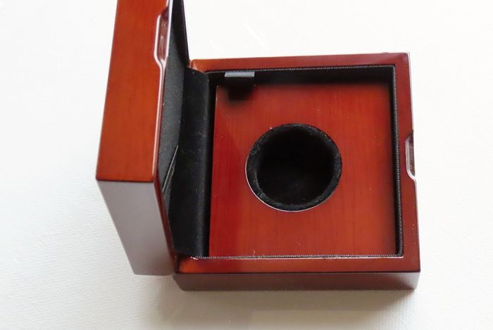 Quality Irish Bank Wood Coin Case + Outer Box - Central Bank of Ireland