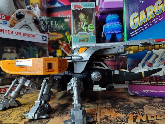 Gargantis ! The Mobile Attack Carrier ! BeetleBorgs ! 1996 ! by BANDAI ! Retro ! Vintage !