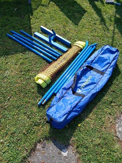 tennis setup with net