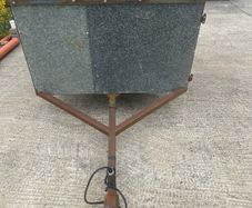 Dog  trailer