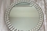 Round Decorative Wall Mirror