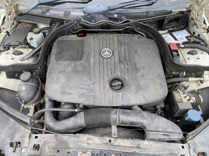 2011 Mercedes Benz C200 Breaking