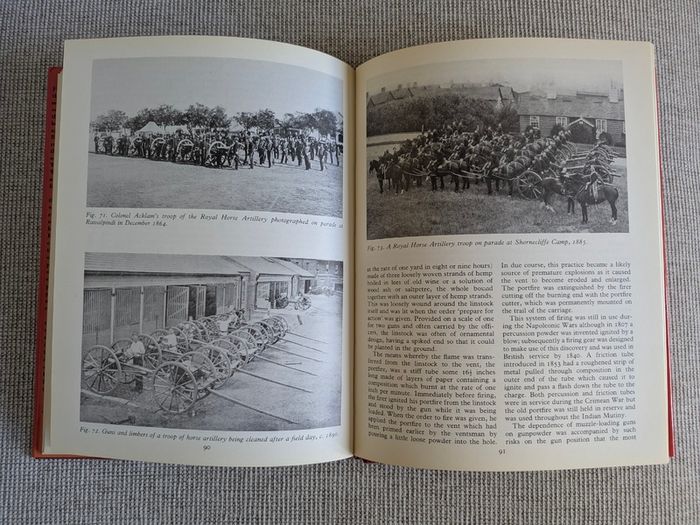 Weapons & Equipment of the Victorian Soldier - Donald Featherstone - 1978