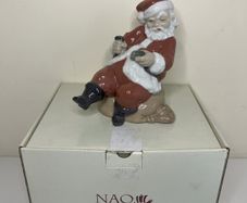 NAO Lladro - Too Many Mince Pies Santa - Rare Christmas Porcelain Figure - In Box
