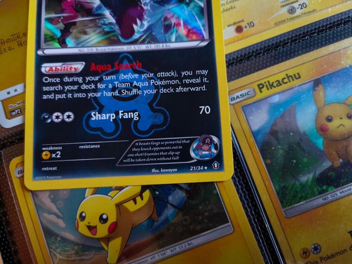 Team Aqua's Sharpedo ! Holo Rare ! from Double Crisis Set ! 2015 ! Pokemon Card !