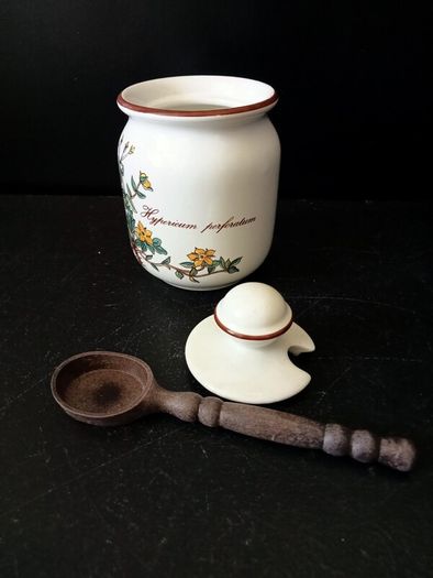 Villeroy & Boch Botanica Mustard Jar and Spoon