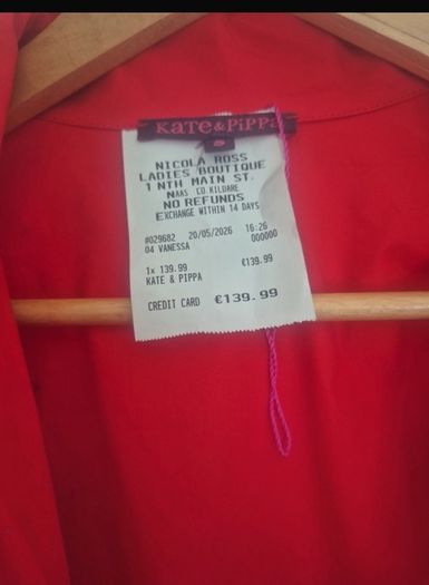 kate and Pippa dress