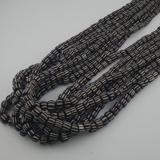 Vintage African Style White Stripe 10mm - 10.9mm Glass Beads necklace Strand