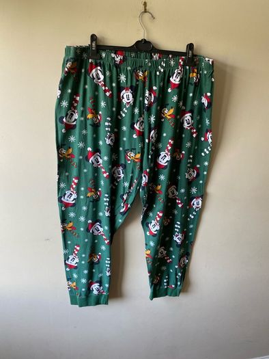 Disney Xmas Micky mouse pyjamas (22-24)