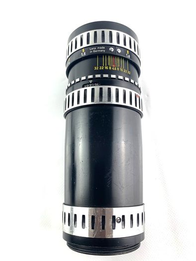Vintage Steinheil Cassarit 4.5/135mm M42 mount lens