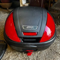 Givi Topbox