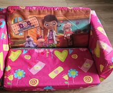 Disnet Doc McStuffin fold out sofa