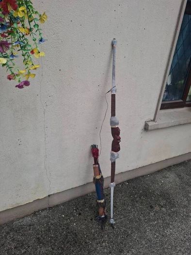 decorative bow, quiver, and arrows set